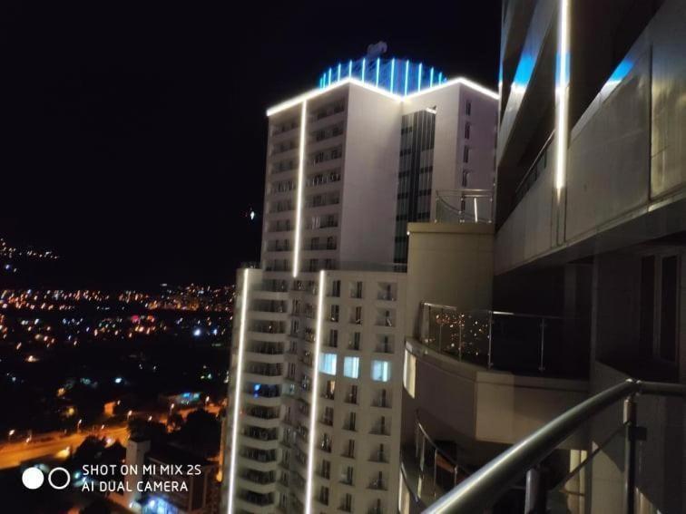 33 Floor, Luxury Apartment, Amazing View Sky City Cevahir-Skopje Exteriör bild