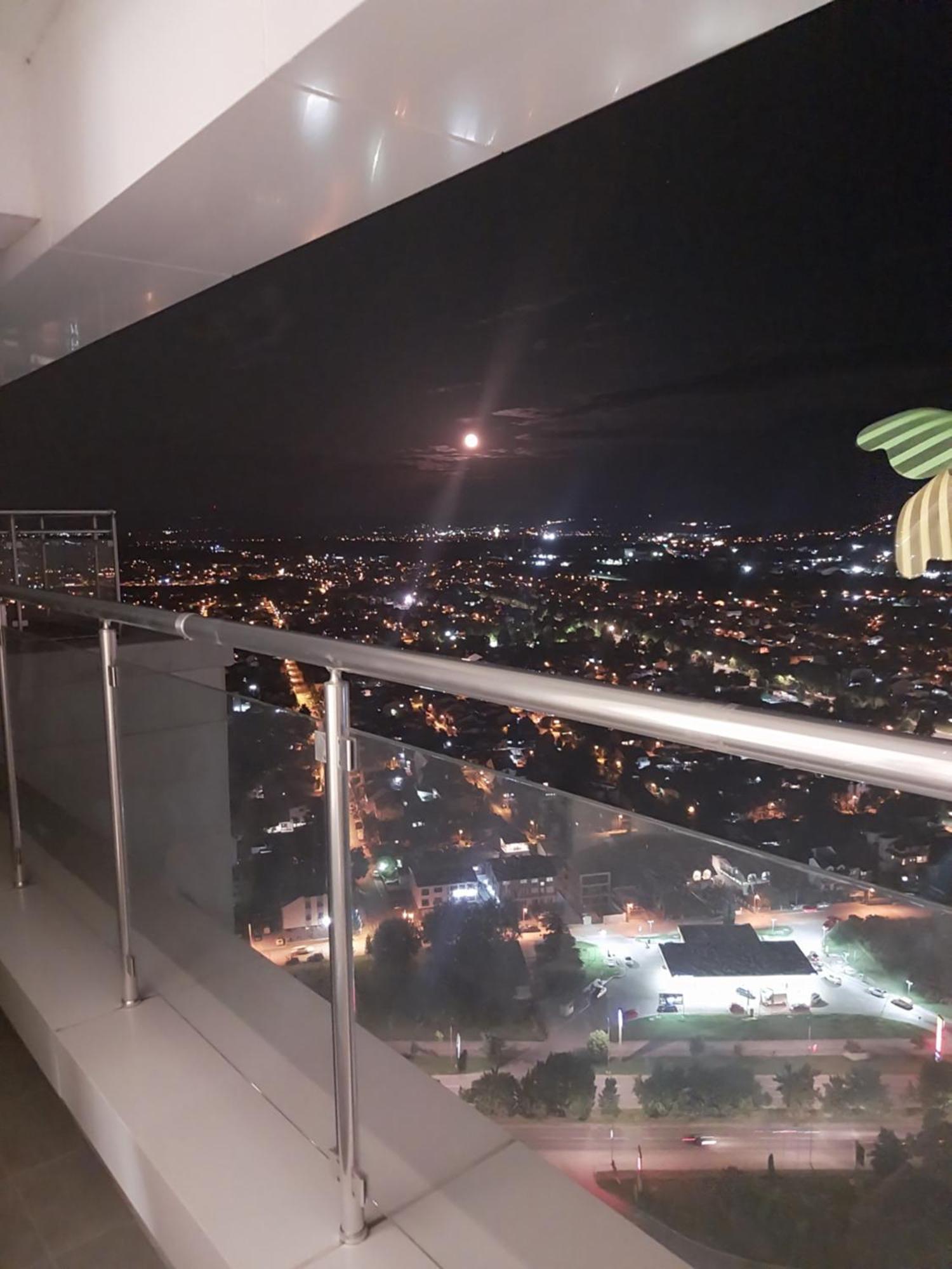 33 Floor, Luxury Apartment, Amazing View Sky City Cevahir-Skopje Exteriör bild